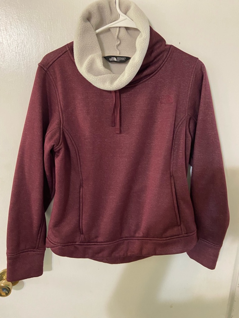 The North Face Cream Sherpa Fleece Pullover